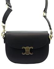 MOTERIŠKOS RANKINĖS