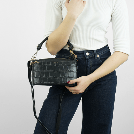 Small Leather Baguette Bag Solier FL60 Linette &ndash; Black 5