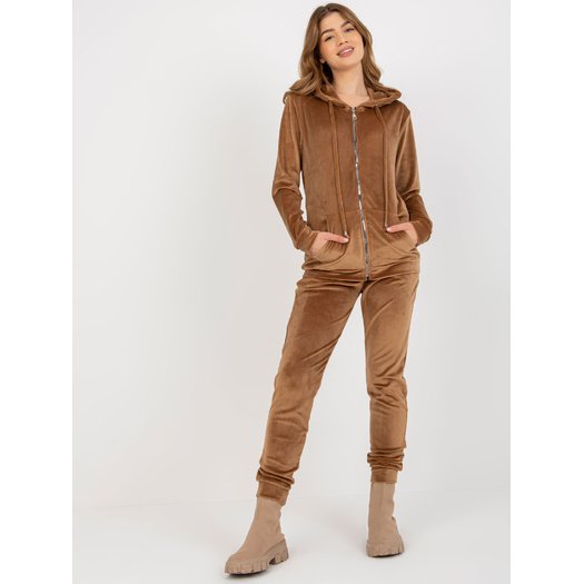 Veliūrinis treningas moterims  RV-KMPL-6087-2.14-camelowy