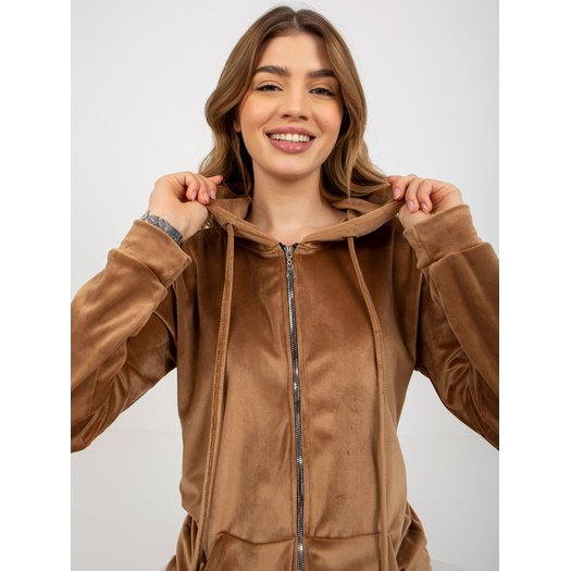 Veliūrinis treningas moterims  RV-KMPL-6087-2.14-camelowy