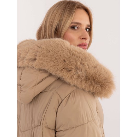 Striukė moterims MBM-KR-2505.14-camelowy 1