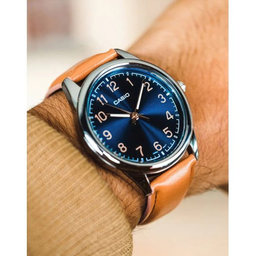 CASIO MEN S WATCH MTP-V005L-2B4 (zd066i) + BOX 7