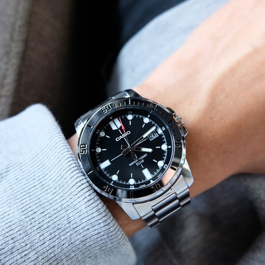 CASIO MEN S WATCH MTP-VD01D-1EV (zd185a) + BOX 5