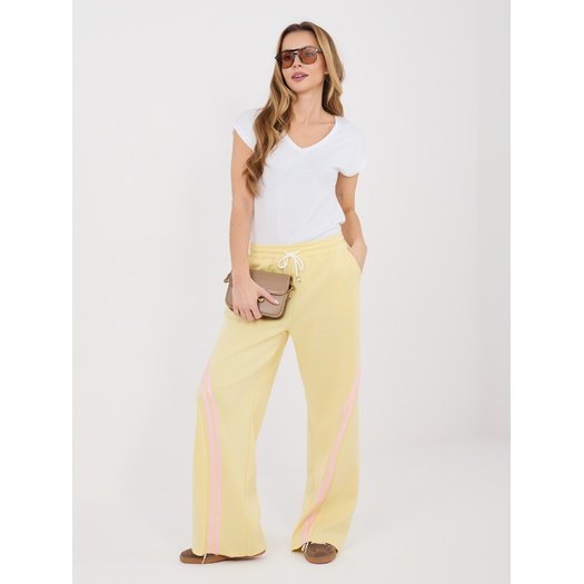 Spodnie dresowe-IT-DR-22168.66-jasny ż&oacute;łty 3