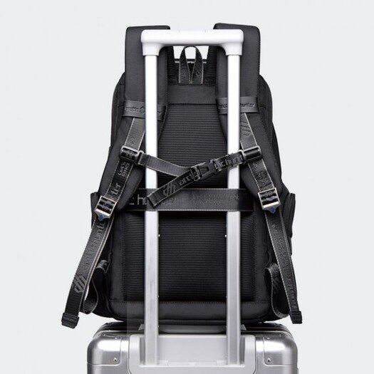 Arctic Hunter B00443 Smart Business Travel BackPack With Three Compartments And USB Charging Port - Black