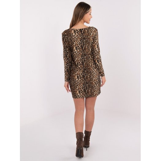 Sukienka-RV-SK-A259-1.94-camelowy