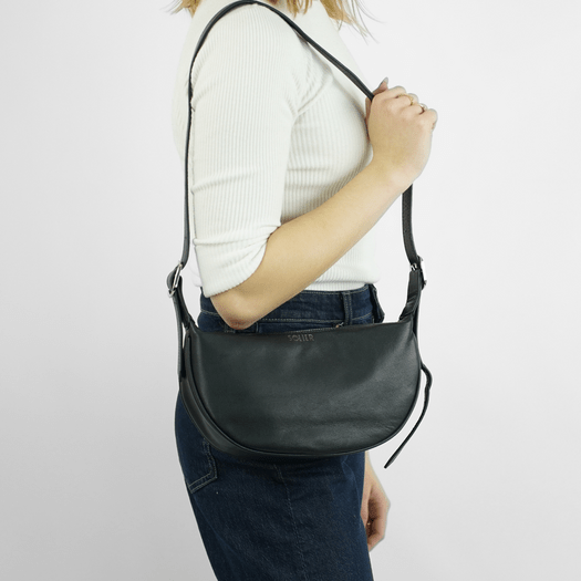 Small Leather Baguette Bag Solier FL47 Corin &ndash; Black 5