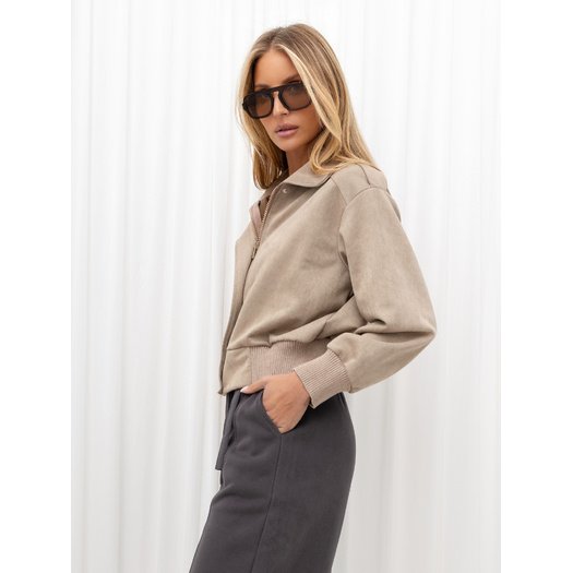 Striukė moterims ITALY MODA MI-KR-A3354.36