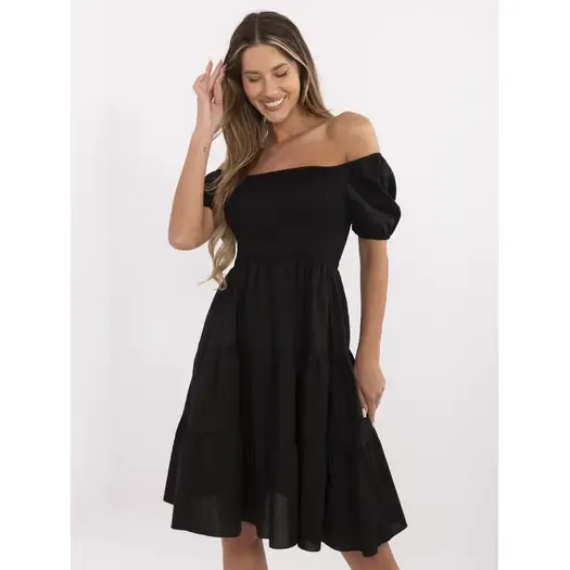 Sukienka-MI-SK-A2561.89-czarny 3