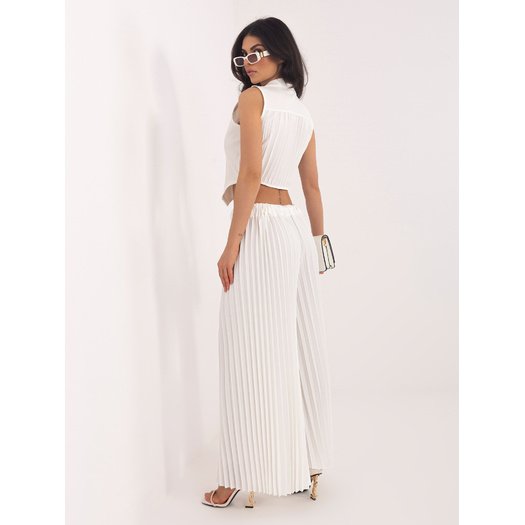 Kostiumėlis moterims -IT-KMPL-21223.81-ecru 3