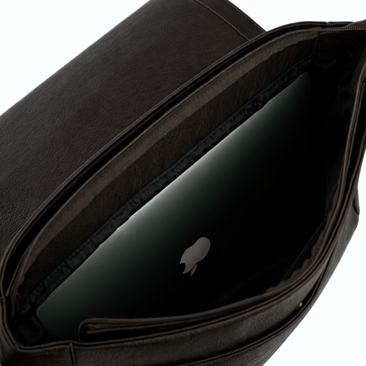 Rokassomiņa vīriešiem 14