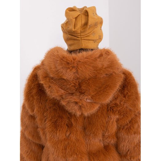 Cap-AT-CZ-2325.96-tamsiai geltona