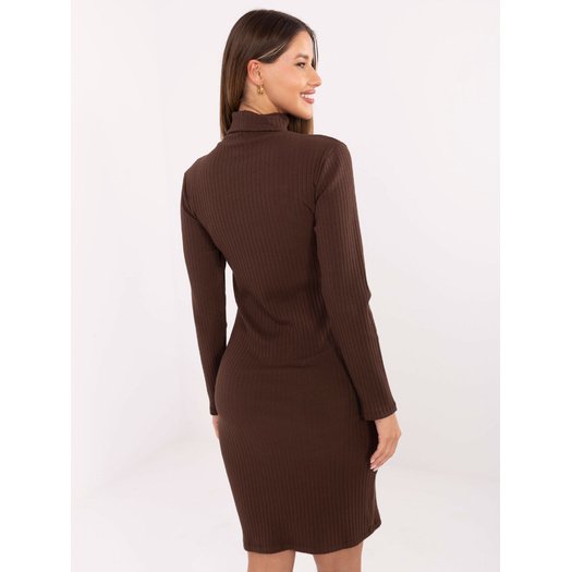 Sukienka-RV-SK-A1048.83-ciemny brązowy 1