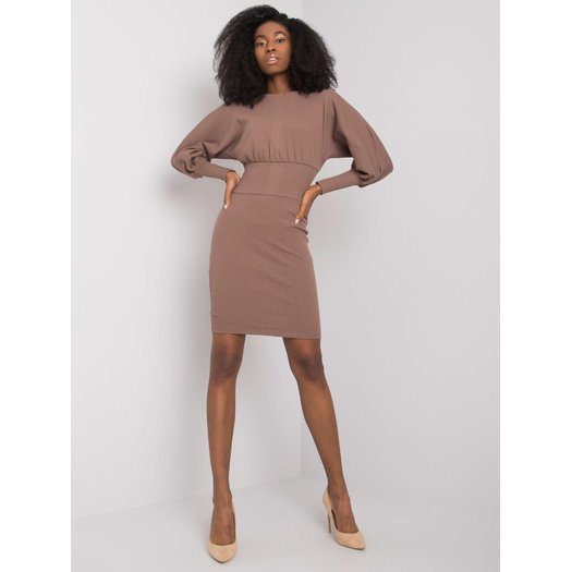 Sukienka-RV-SK-6079.65-jasny brązowy