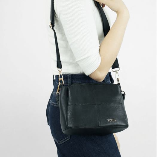 Women&rsquo;s Leather Crossbody Bag Solier FL50 Cassia &ndash; Black 4