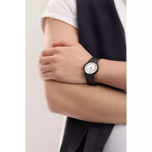 UNISEX CASIO MQ-24-7B2 WATCH + BOX