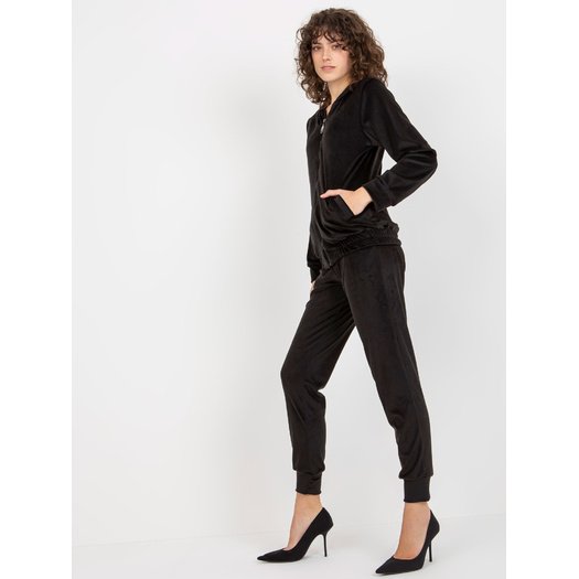 Veliūrinis treningas moterims LK-KMPL-509167.90-czarny