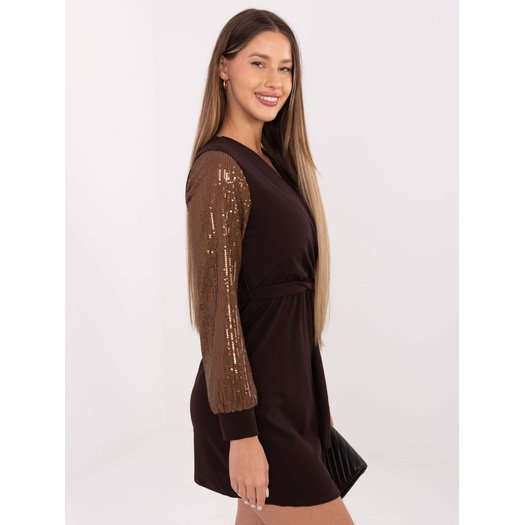 Sukienka-MI-SK-67634.99-ciemny brązowy 1