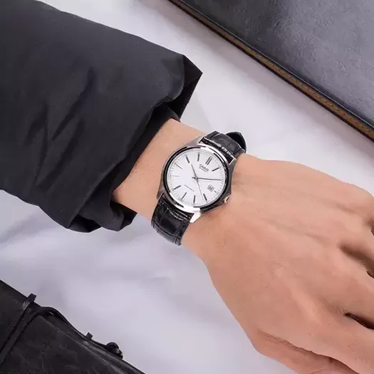 CASIO MEN S WATCH MTP-1183E-7ADF (zd004a) + BOX