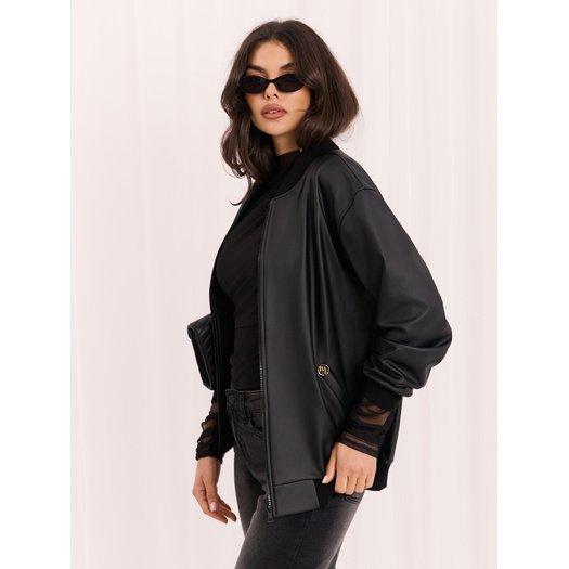 Moteriška striukė LK-KR-510232.89 juodos spalvos