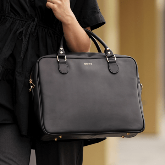 Genuine leather woman s laptop bag FL24 Venice black with snake pattern 1