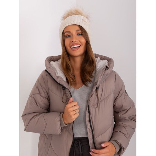 Cap-JK-CZ-10.51-smėlio spalvos