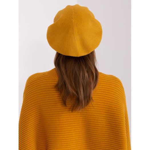 Cap-AT-CZ-231605.21P-tamsiai geltona