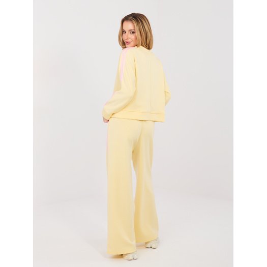 Spodnie dresowe-IT-DR-21772.91-jasny ż&oacute;łty 3