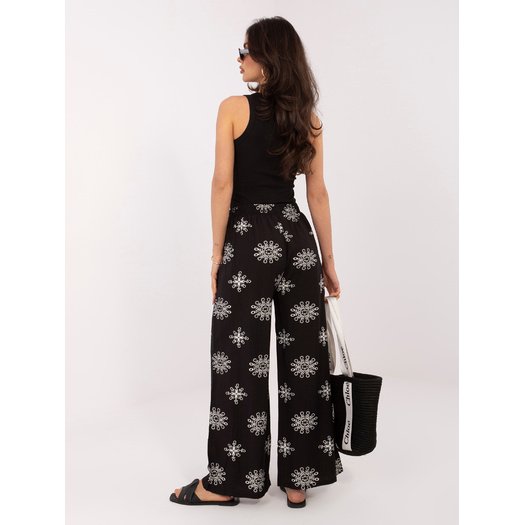 Spodnie-IR-SP-YV831C.12P-czarny 3