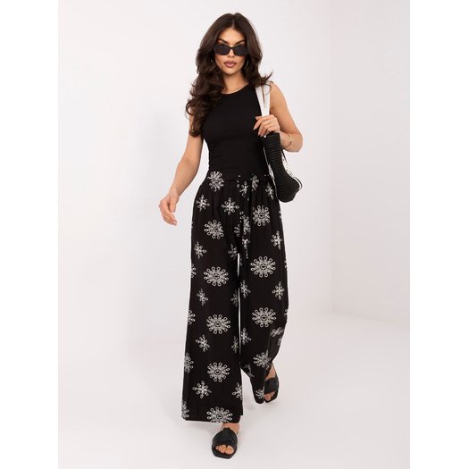 Spodnie-IR-SP-YV831C.12P-czarny 2