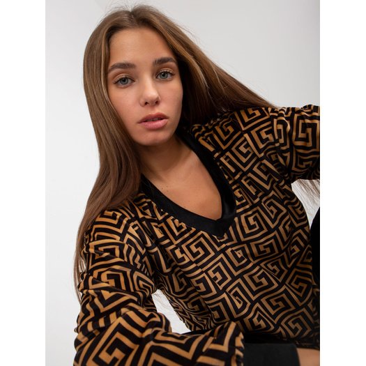 Veliūrinis treningas moterims  RP-KMPL-8190-1.03-camelowy