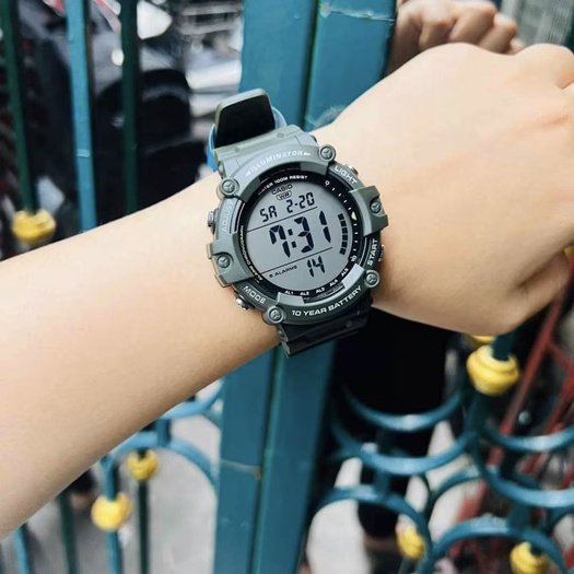 Laikrodis vyrams CASIO SPORT ILLUMINATOR AE-1500WHX-3A + dėžutė
