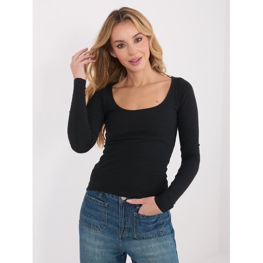 Bluzka-WT-BZ-A1174.29P-czarny 4