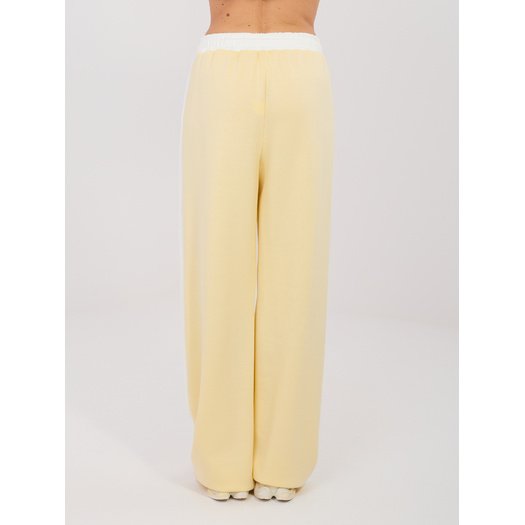 Komplet-IT-KMPL-22210.93-jasny ż&oacute;łty 4