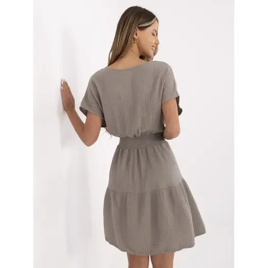 Sukienka-MI-SK-92160.00-ciemny bezowy 1