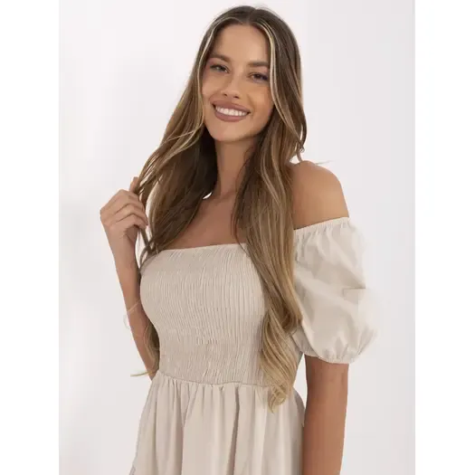 Sukienka-MI-SK-A2561.89-beżowy 2