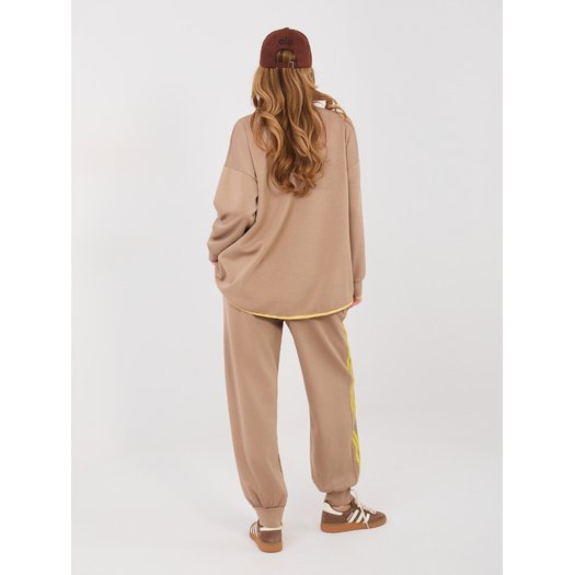 Komplet-IT-KMPL-22216.75-ciemny bezowy 3