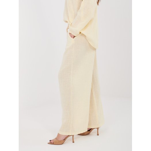 Spodnie-IT-SP-2873.02-jasny ż&oacute;łty 4