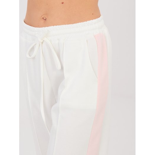 Spodnie dresowe-IT-DR-22211.90-ecru 2