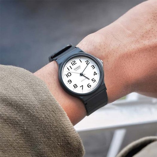 ZEGAREK MĘSKI CASIO MQ-24-7B (zd087a)