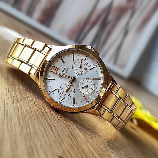 CASIO LTP-V300G 7A WOMEN S WATCH (zd566b) + BOX