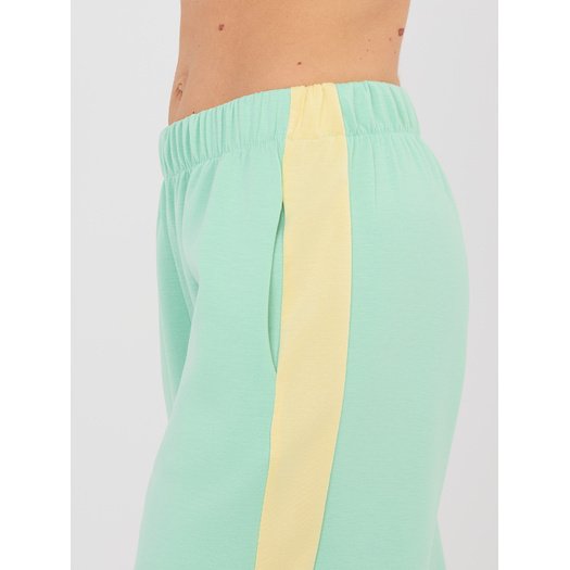 Spodnie dresowe-IT-DR-22220.88-jasny zielony