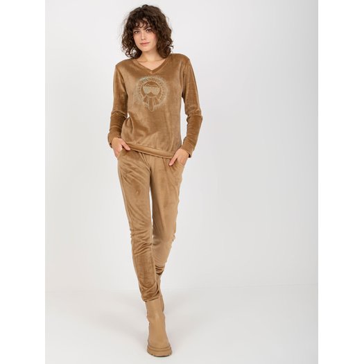 Veliūrinis komplektas moterims RV-KMPL-8442.23P-camelowy