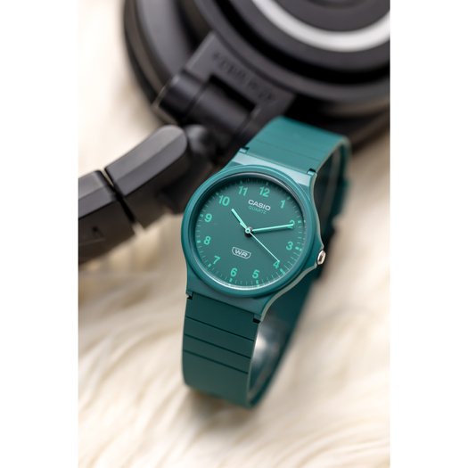 Unisex Casio MQ-24UC-3BDF watch + BOX