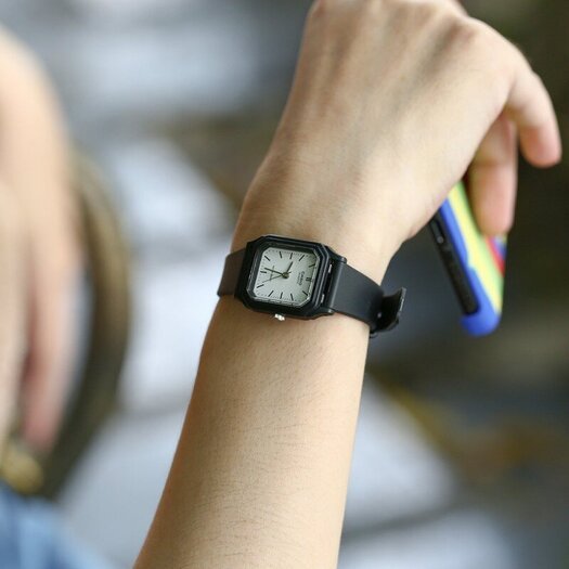 Laikrodis moterims CASIO LQ-142-7B (zd598c) - KLASYKA