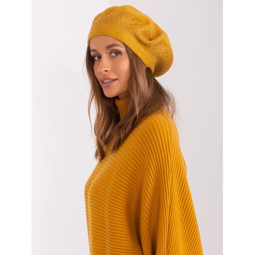 Cap-AT-CZ-231605.21P-tamsiai geltona