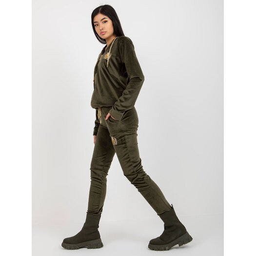 Veliūrinis komplektas moterims RV-KMPL-8443.98P-khaki