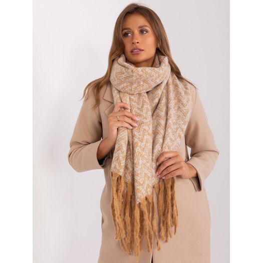 Šalikas-AT-SZ-23125.75-kupranugaris